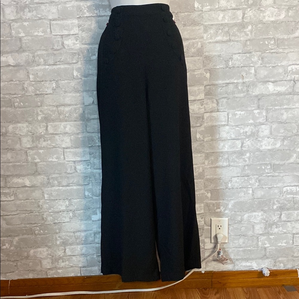 Elegant Black Wide-Leg Pants